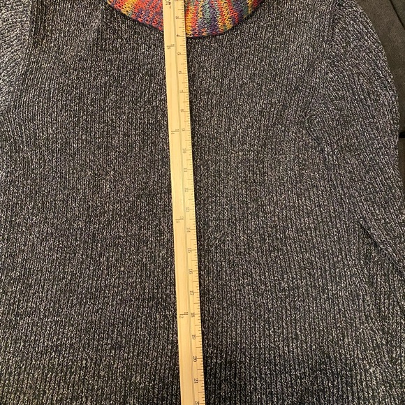 Ani Barrie women’s gray with multicolor turtleneck, wool size medium - Picture 6 of 7